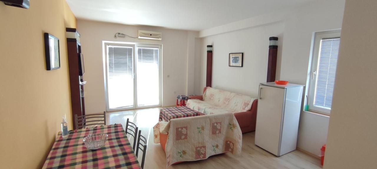 Apartments Vela - Pestani, Ohrid Exterior photo